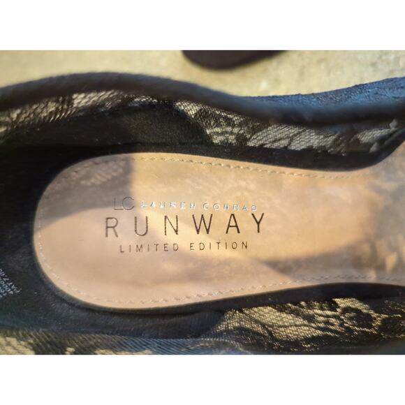 Lauren Conrad Runway Limited Edition black lace 4" lace up heels women's sz 9.5 - Picture 2 of 7
